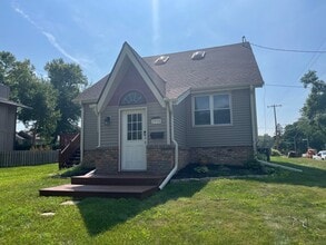 Building Photo - 3948 43rd St