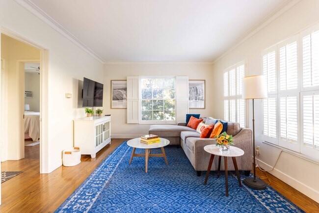 Sala de estar - 1290 Devon Ave