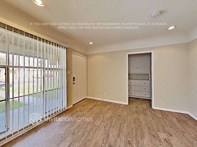 Foto del edificio - 1235 Oakhurst Dr