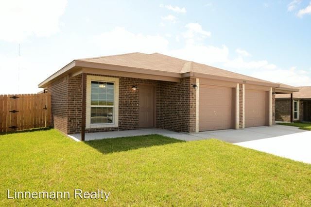 Building Photo - 908 Lasso Dr