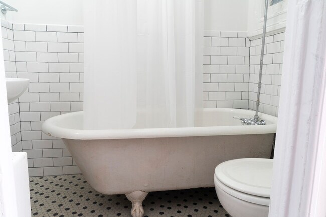 Baño - 106 Beadel St