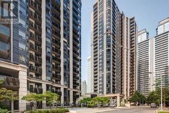 Building Photo - 155 Beecroft Rd