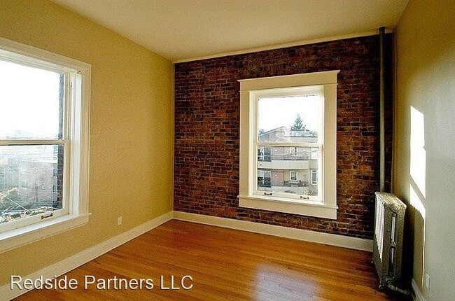 Building Photo - 115 W Olympic Pl