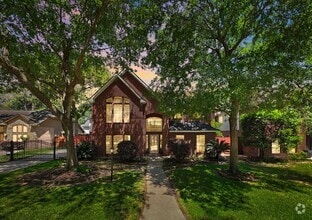 Building Photo - 13002 Golden Rainbow Dr