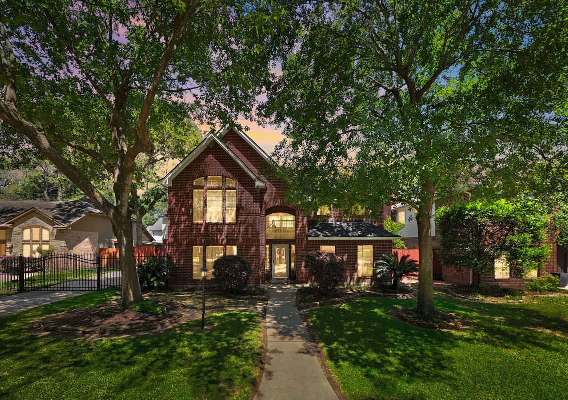 Foto principal - 13002 Golden Rainbow Dr