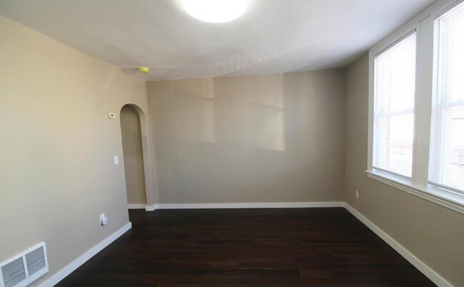 Foto del edificio - 402 N 64th St