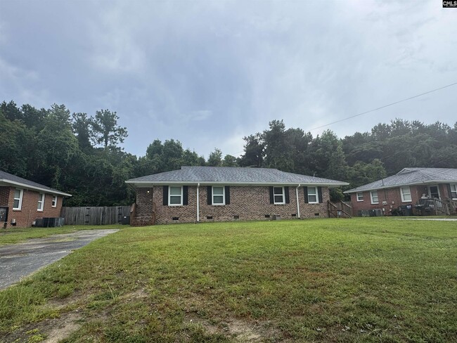 Building Photo - 3116 Plantation Dr
