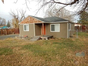 Building Photo - 691 NW 9th St