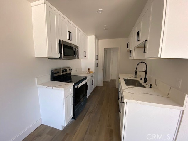 Foto del edificio - 4160 W 182nd St