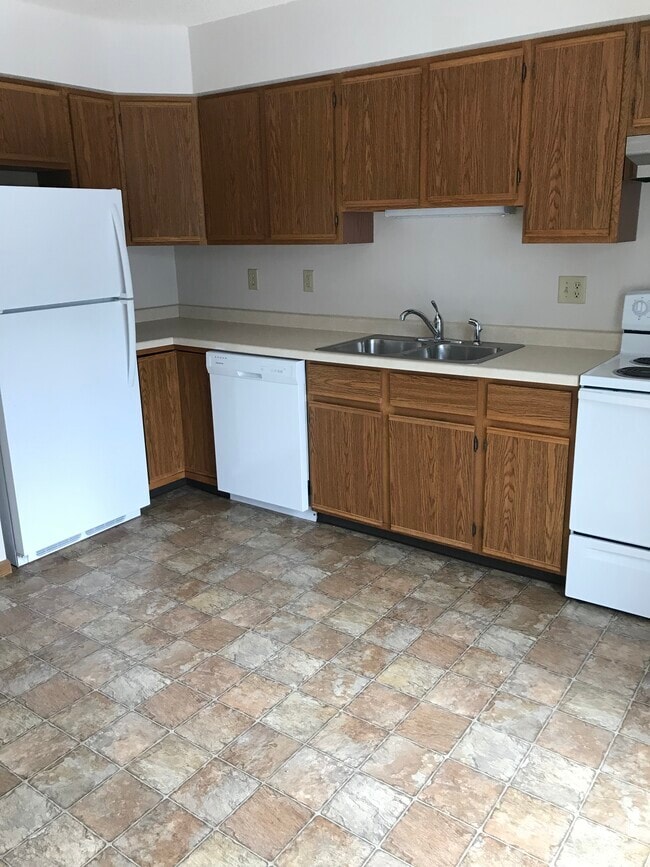 Apartments For Rent in Rhinelander, WI 32 Rentals