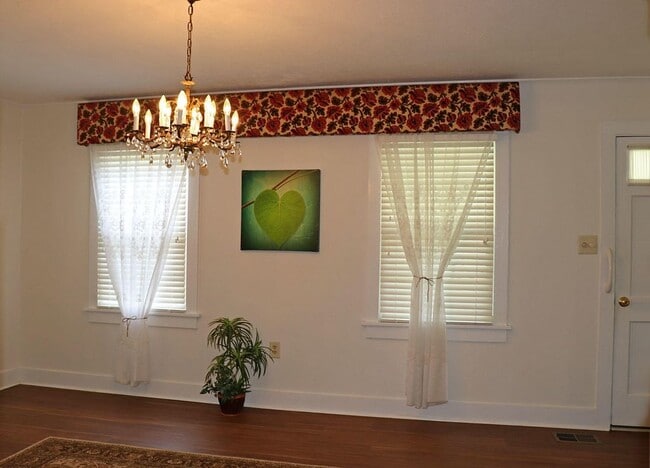 Living Room - 129 W Cherry Dr