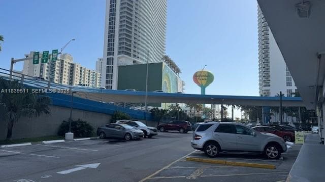 Building Photo - 1801 S Ocean Dr