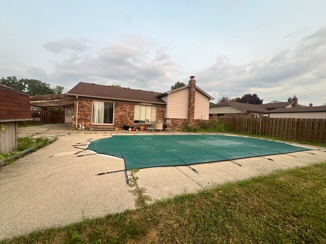 Foto del edificio - 43309 Westview Dr