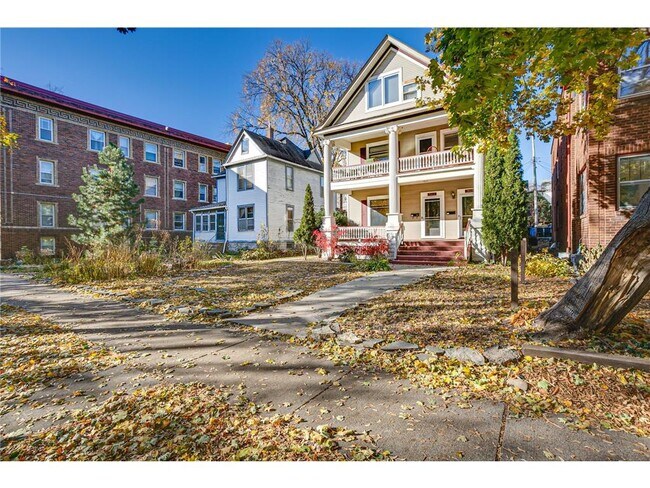 Building Photo - 3142 Girard Ave S