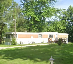 Building Photo - 799 W Camp Sangamo Rd