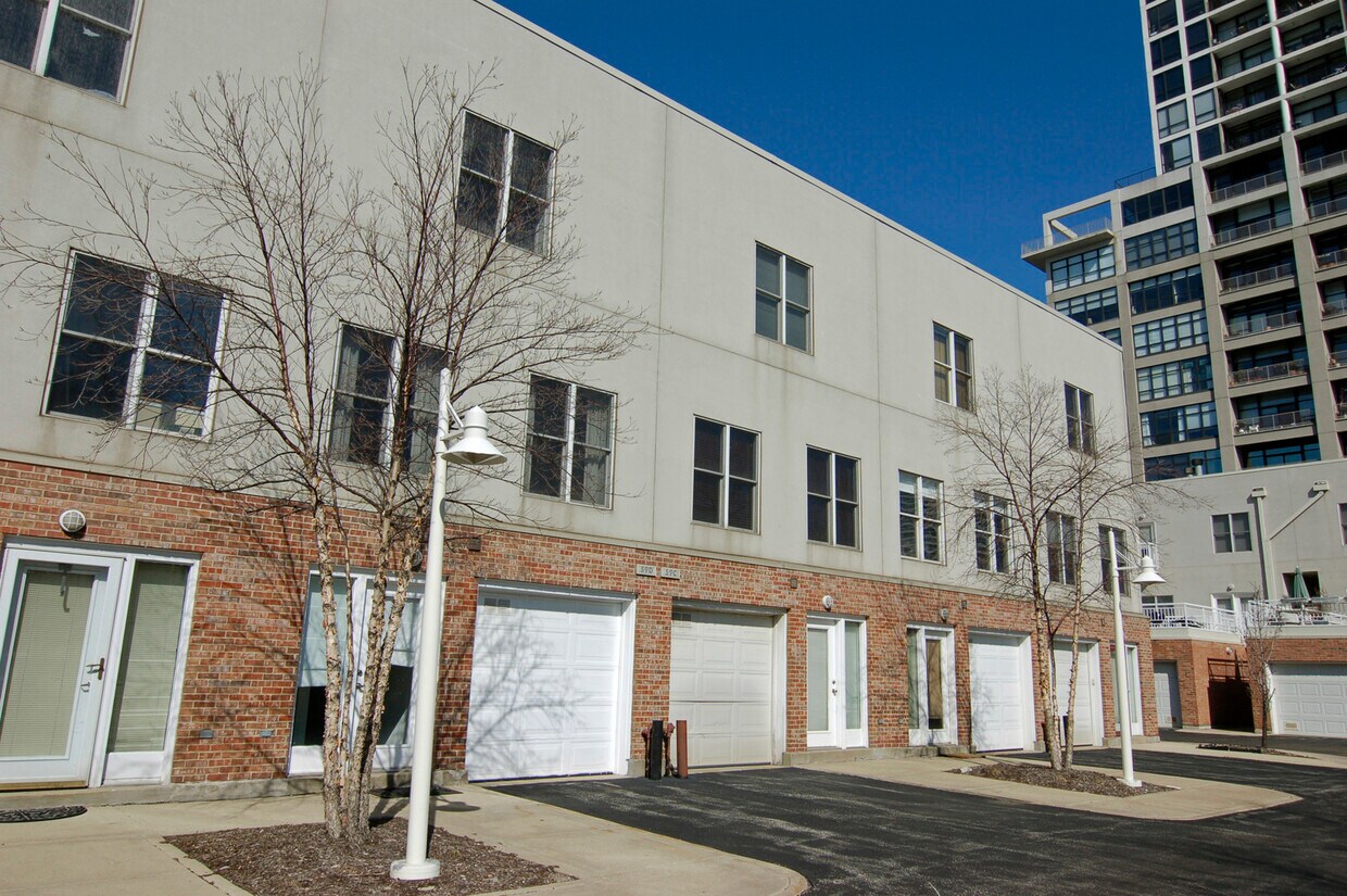 Foto principal - 59 W 15th St