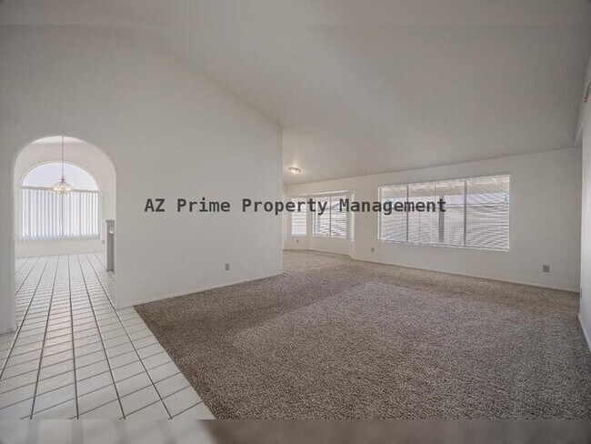 Building Photo - 4326 E Encinas Ave