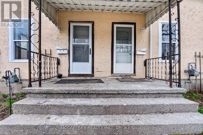 Photo du bâtiment - 47 Isabella St E