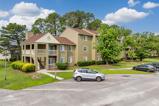 Building view. - Myrtle Greens Condominiums