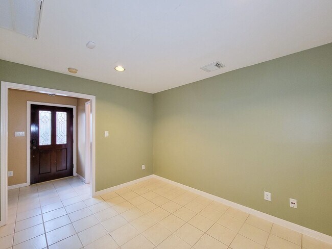 Foto del edificio - Great opportunity to lease a wonderful town home in the Montrose /Midtown location and within eas...