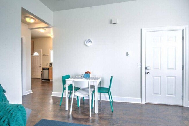 Foto del edificio - 1722-1714 14th Ave