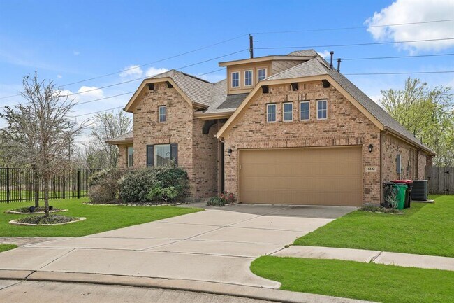 Building Photo - 6122 Emerald Shrs Ln