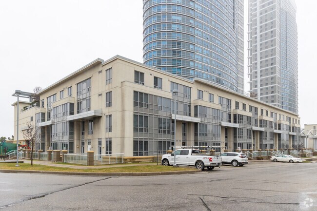 Building Photo - Ellipse