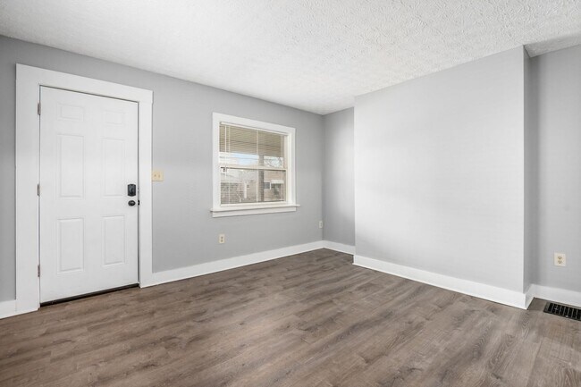 Foto del edificio - 1313-1315 E. 17th Ave.