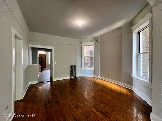 Building Photo - 1513 N California Ave