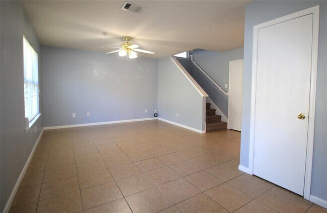 Building Photo - 11519 Tierra Ridge Ct