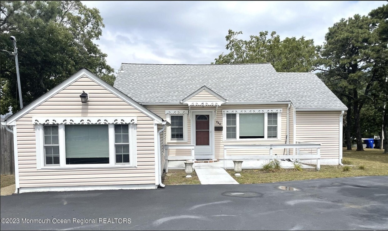 560 Princeton Ave, Brick Township, NJ 08724 House Rental in Brick Township, NJ