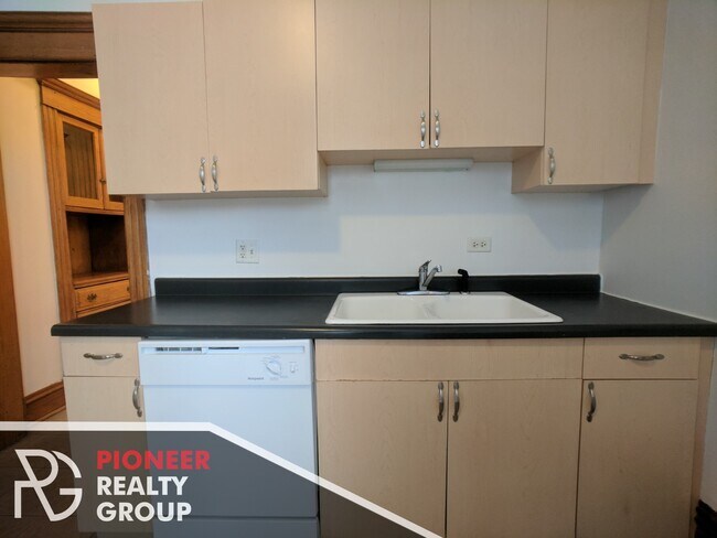 Foto del edificio - 2120 N Whipple St