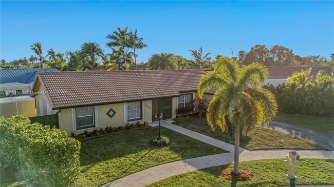 Foto del edificio - 14242 SW 46th Ter