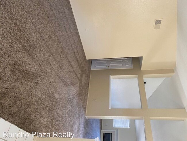 Foto del edificio - 3 br, 2 bath House - 2975 Cypress St.