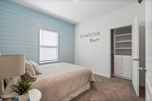 Foto del edificio - 145 Brybar Dr