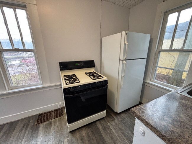 Foto del edificio - 1404 W Michigan Ave