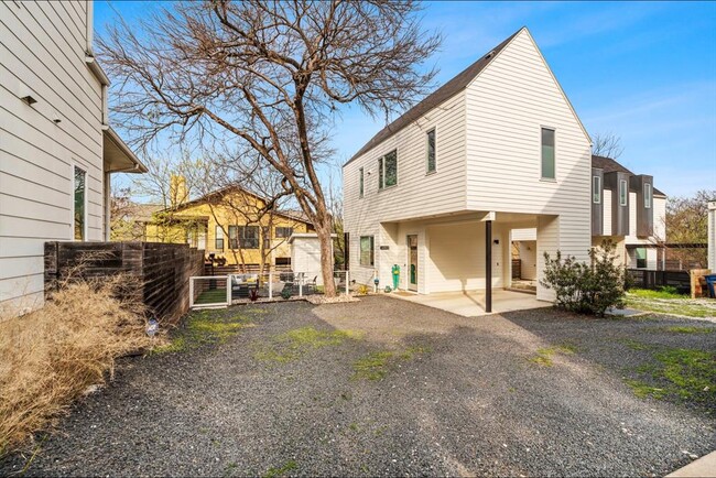 Foto del edificio - 1608 Ravey St