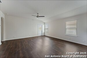 Foto del edificio - 14820 Goldfinch Wy