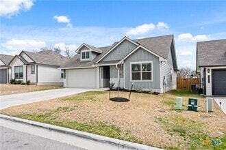 Building Photo - 1703 Merritt Rd