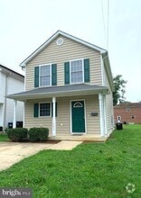 Building Photo - 1005 Myrick St
