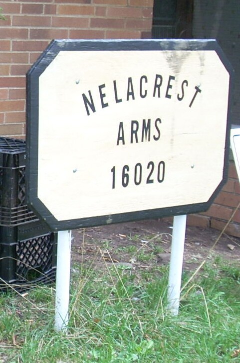 Foto del edificio - 16020 Nelacrest Rd