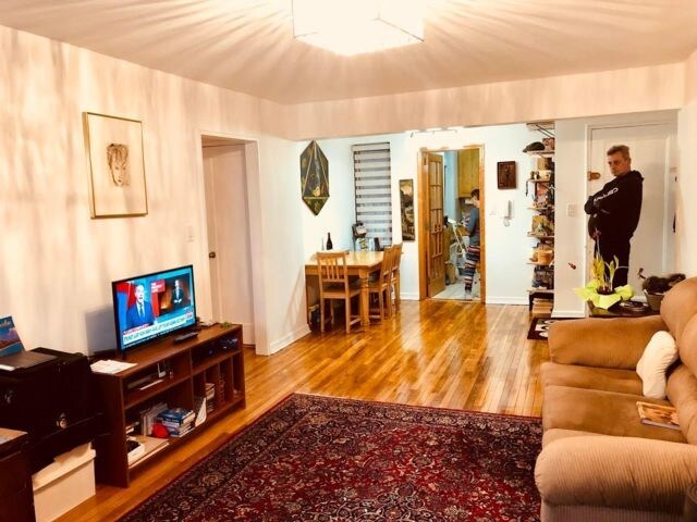Foto principal - 6530 108th St