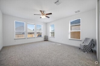 Building Photo - 420 Deerpath St