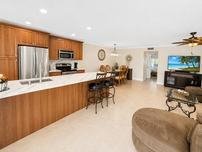 Building Photo - 512 High Point Dr
