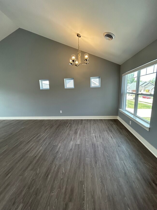 Building Photo - 2960 Shanes Way