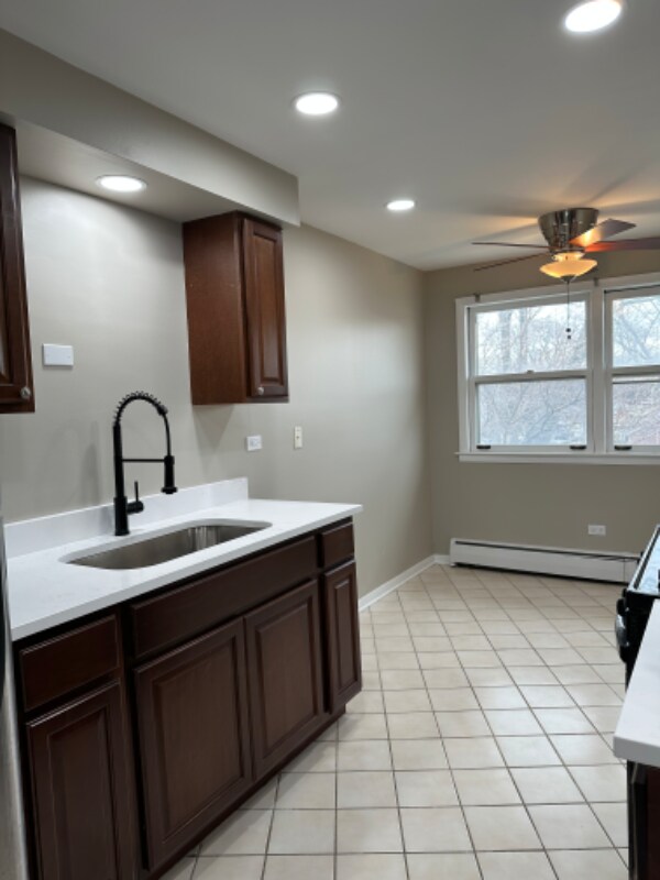 Building Photo - 3164 W Meadow Ln Dr