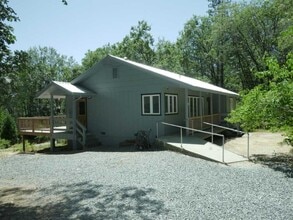 Building Photo - 1760 Winton Rd