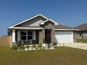 Building Photo - 5509 Silverbell Dr