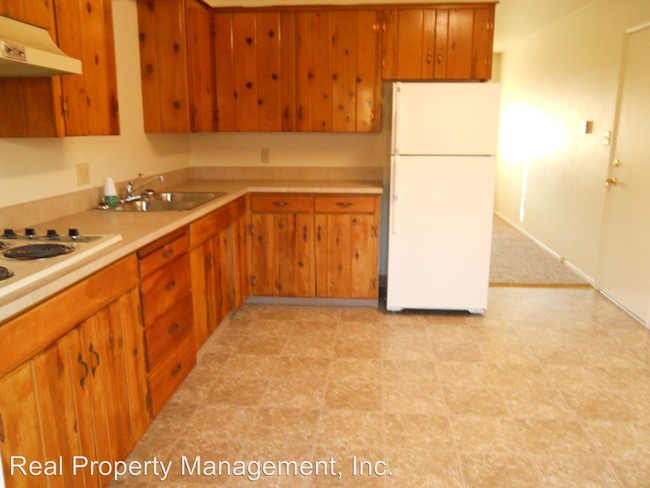 Foto del edificio - 3260-3290 Stingy Ln