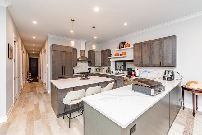 Foto del edificio - 1638 N Sedgwick St